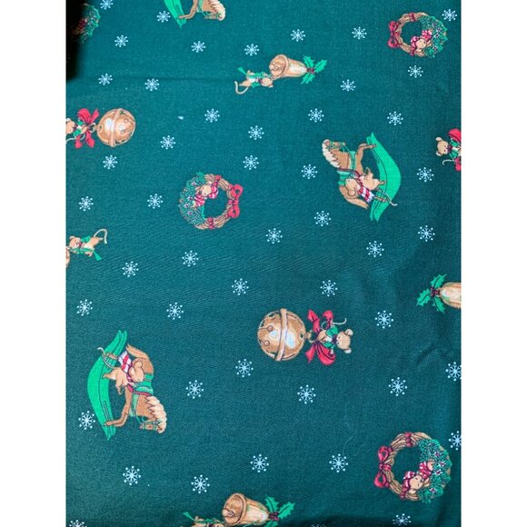 Vintage Wamsutta & Hallmark Christmas Fabric 1/2 Yard Green with Toys Snowflakes - Picture 3 of 6